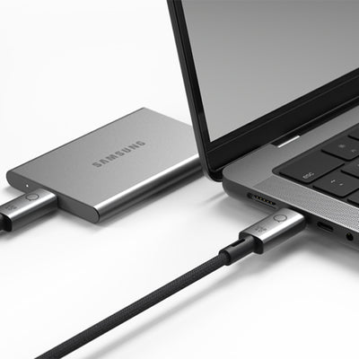 LINQ by ELEMENTS USB4.0 PRO Cable, 240W power delivery, 8K 60Hz Display output, 40 Gbps transfer speed, 1.0m - Black