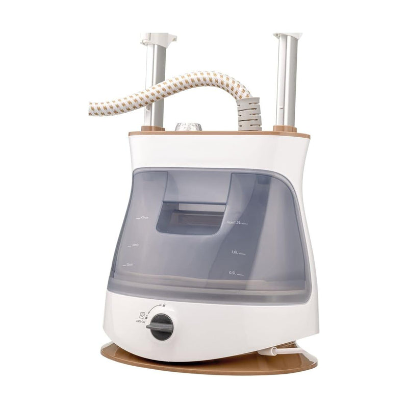 Black & Decker GST2400-B5 Stand steam iron, 2400 watts, 1.5 litres - Off White