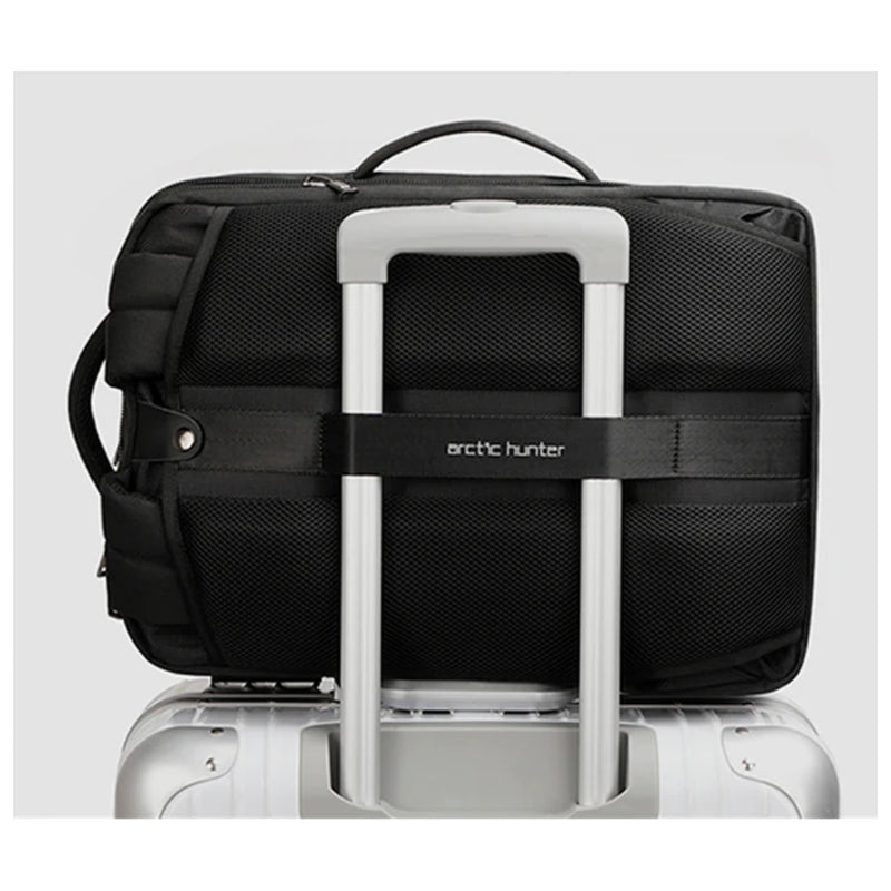 ARCTIC HUNTER B00345 Travel bag for 15.6" laptop back with USB port Water Resistant - Black