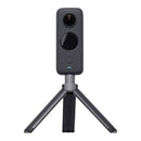 إنستا360 ون X2 كاميرا الحركة بزاوية 360 درجة - فيديو بدقة 5.7K، تصوير فاصل زمني، تثبيت حالة التدفق، مقاومة للماء - لون أسود