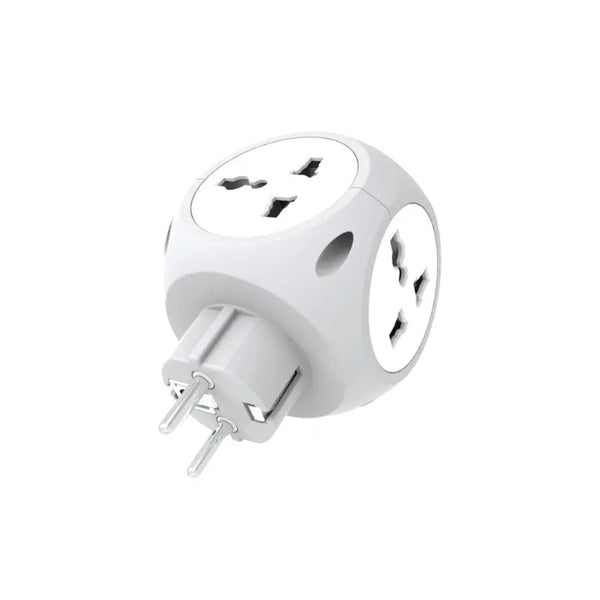 Green Lion 3500W Multiport Travel Adapter 2 USB-A, 1 USB-C - White